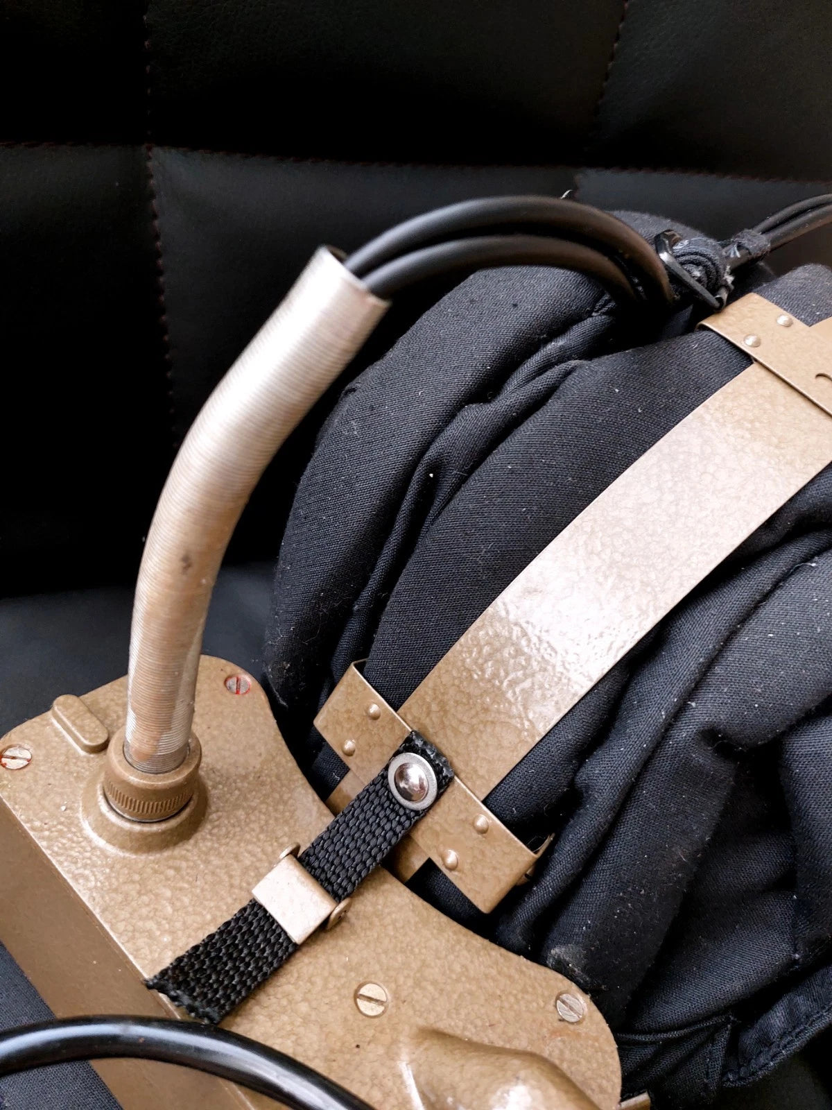 N. Mint USSR Night Vision Device PNV-57E + tank helmet